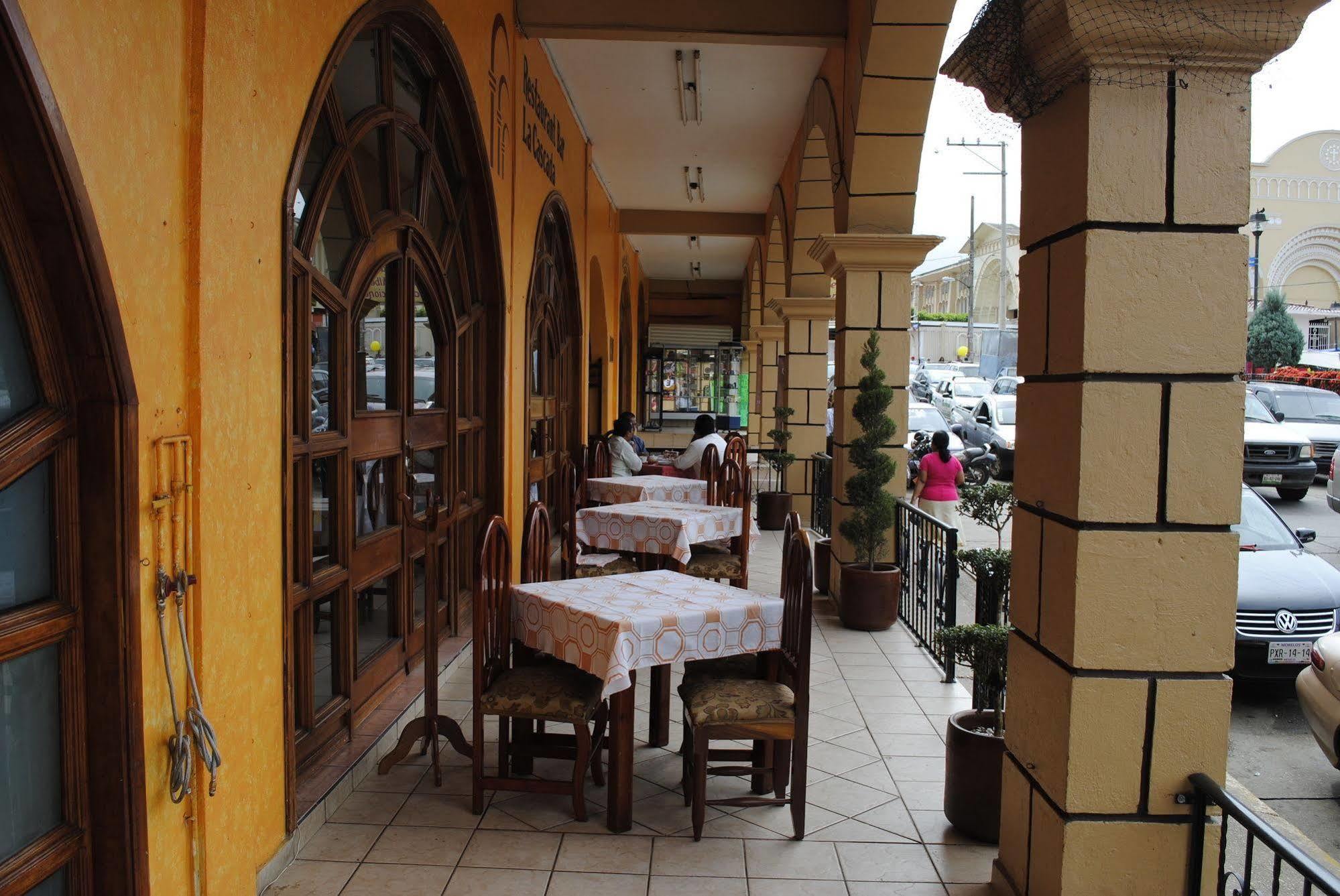 Hotel Arcos Del Parque Acayucan Exterior photo